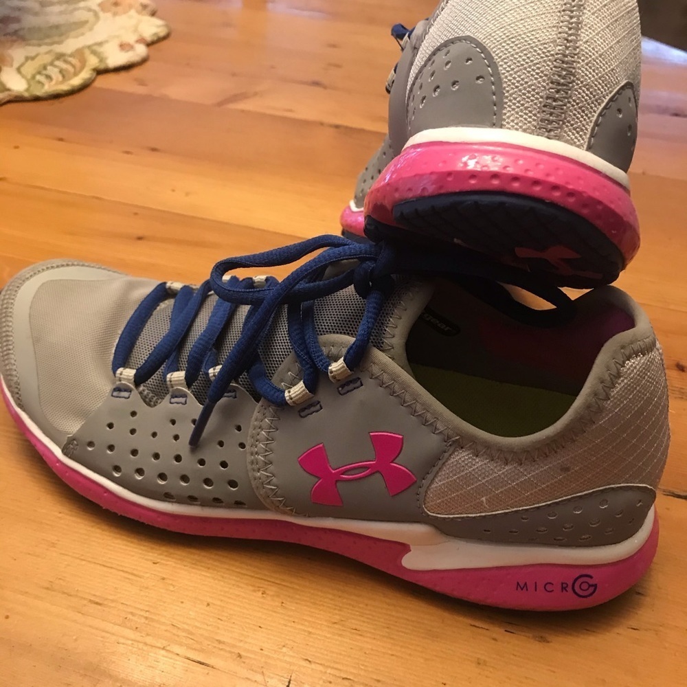 Under Armour Sneakers View 3